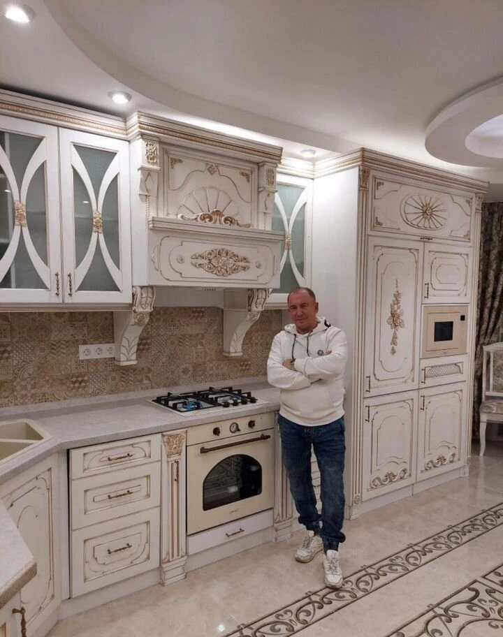 Кухни любой сложности на заказ