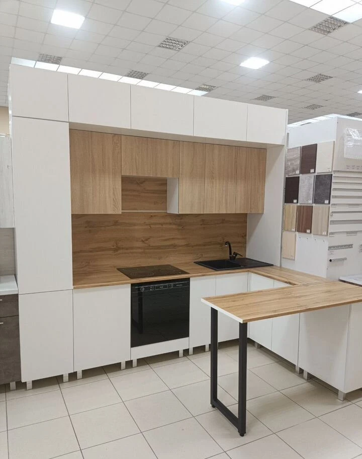 Кухонный гарнитур угловой