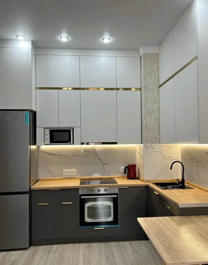 Кухонный гарнитур